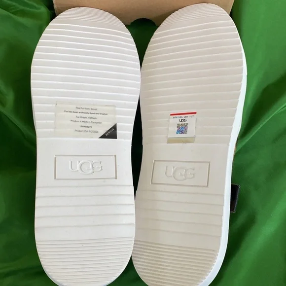 NIB UGG Alameda Spotty Slip On Leopard Shoes - Picture 7 of 12